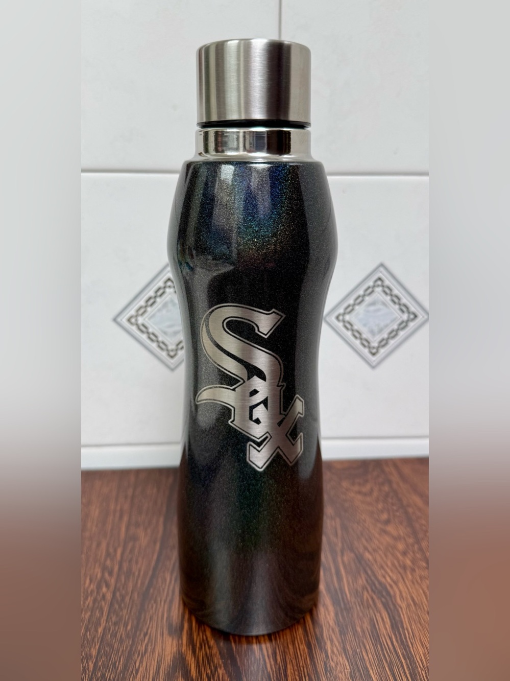 Chicago White Sox Charities Aluminum Water Bottle Silver Rainbow Sparkle MLB